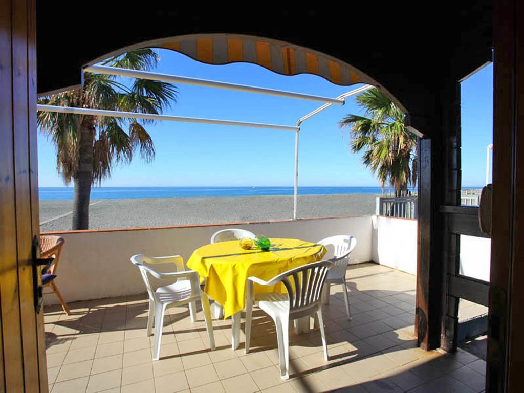 Villaggio La Bussola Paola Extérieur photo